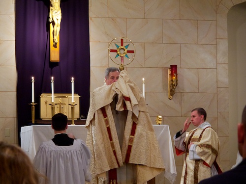Archbishop Robert J. Carlson closes Eucharistic Adoration at Spirit and Truth.