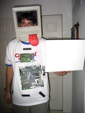 Jeff is a Computer Mac SE/30 halloween costume