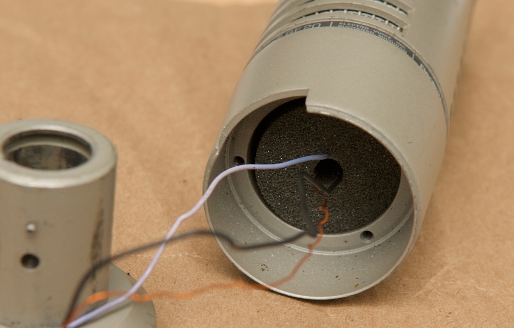 Electro-Voice RE20 foam in end of mic body