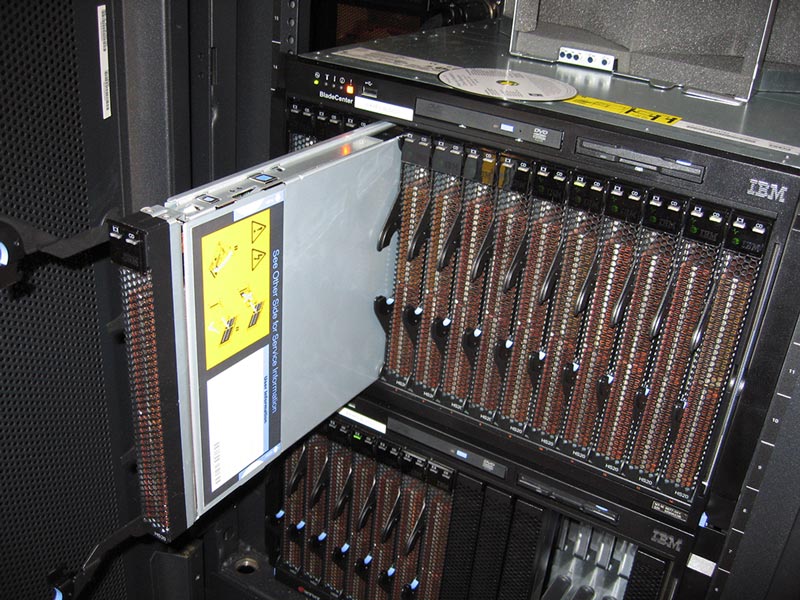 IBM BladeCenter from Flickr - IMG_0909 by Robert