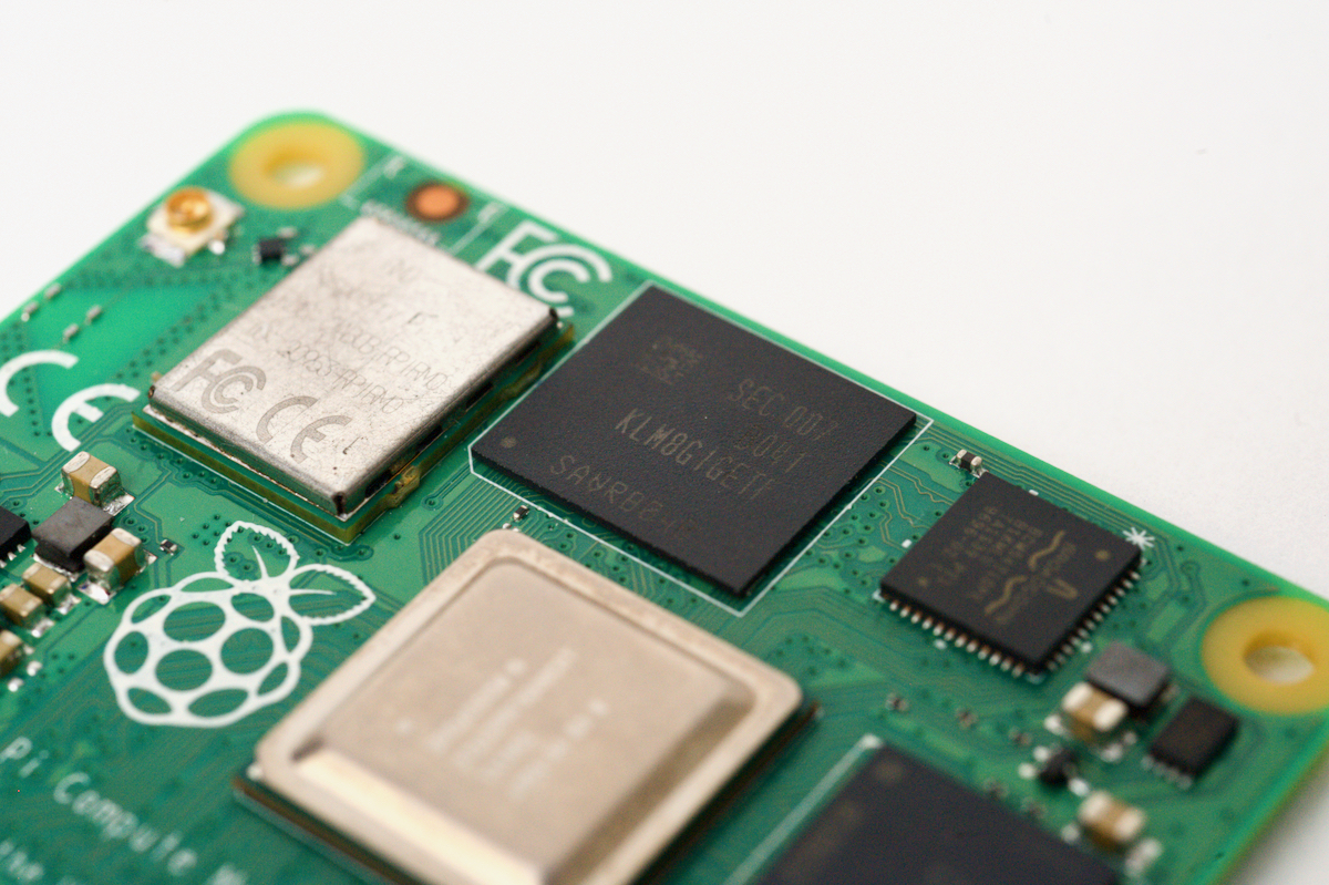 Raspberry Pi Compute Module 4 - eMMC