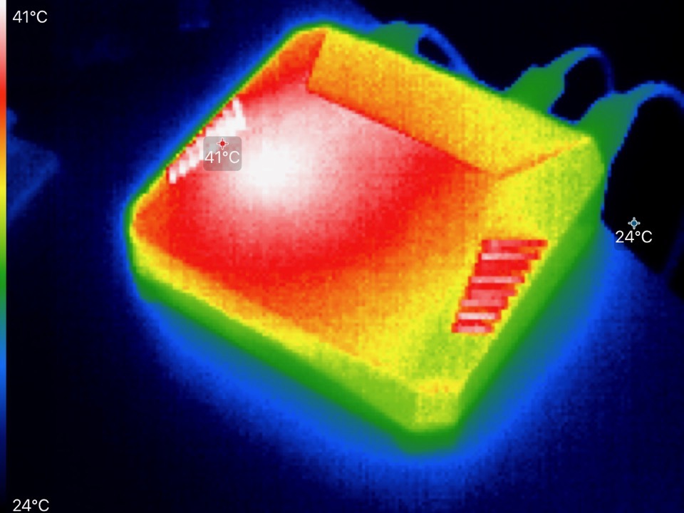Argon One M.2 Infrared Temperature overhead