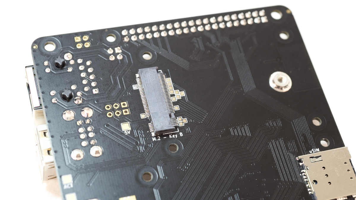 M.2 slot on bottom of TOFU CM4 carrier board