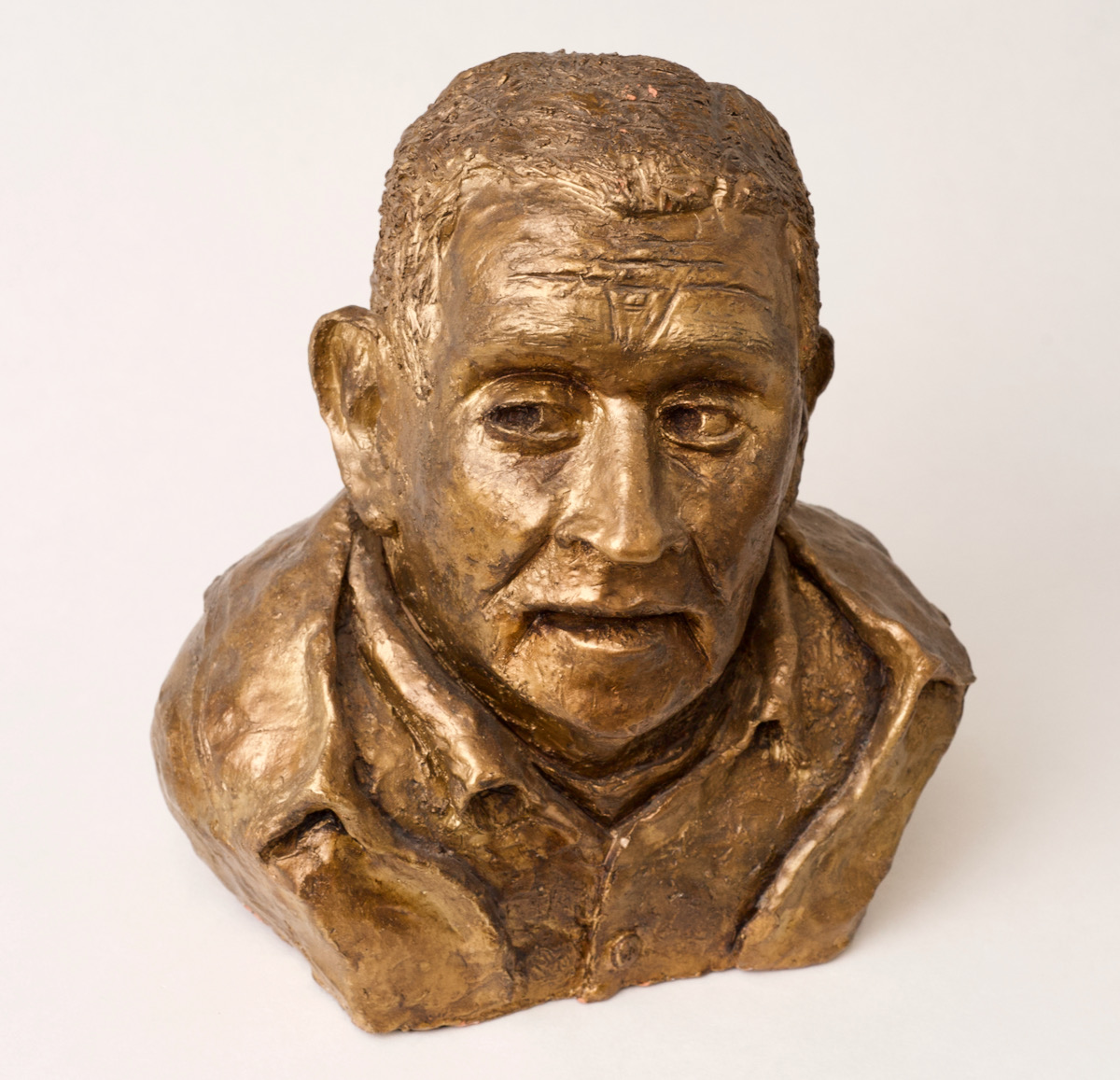 Grandpa bust - terracotta by Jeff Geerling in 2001 - original statue