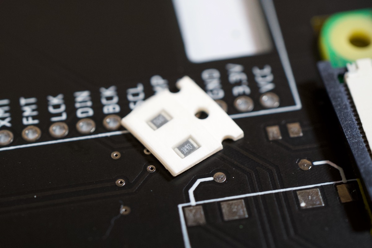 3R90 SMD Resistor on top of Null 2 board