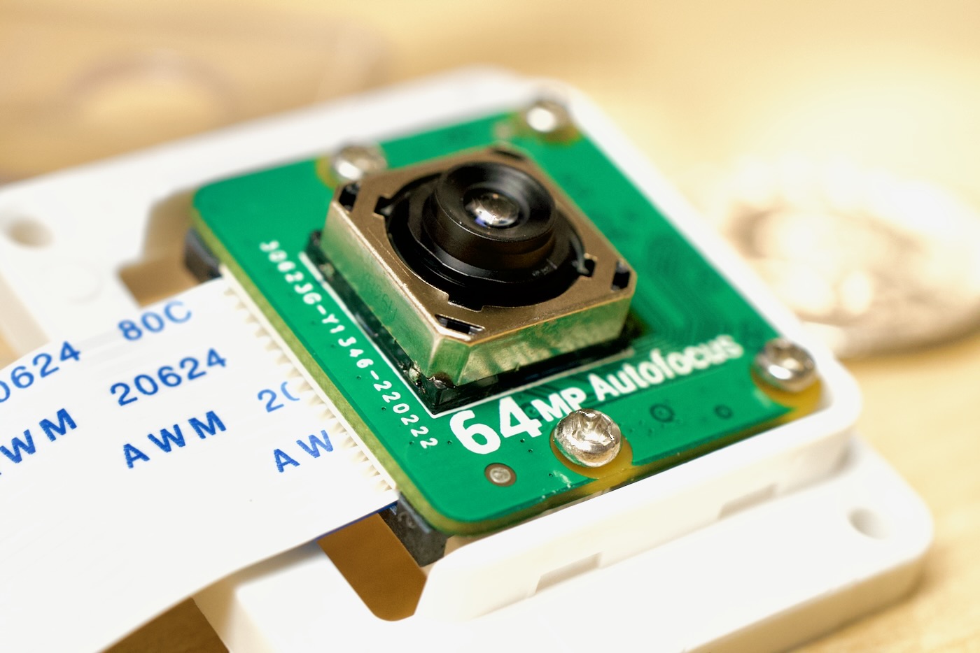 ArduCam 64MP Autofocus Lens Hawk-Eye sensor closeup