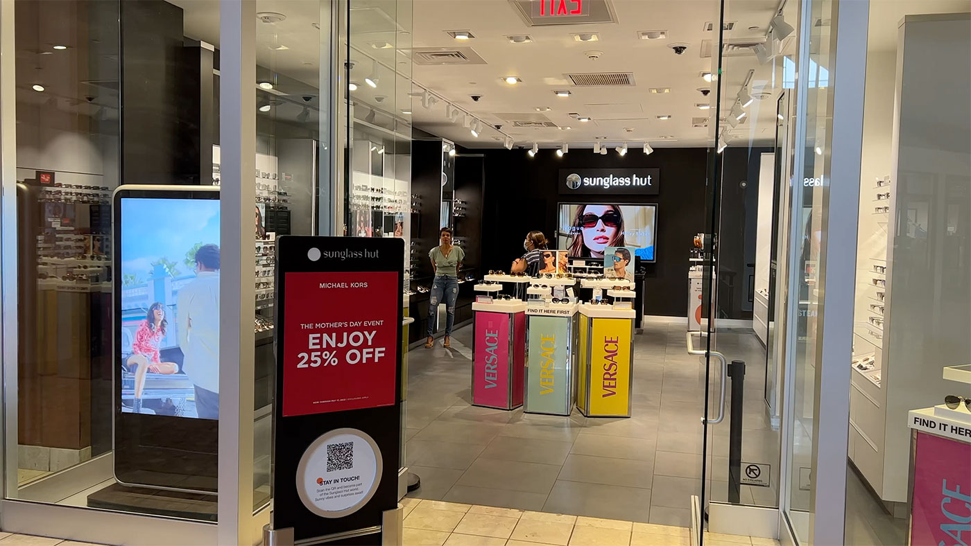 Sunglass Hut - Digital signboard displays in horizontal and vertical orientations
