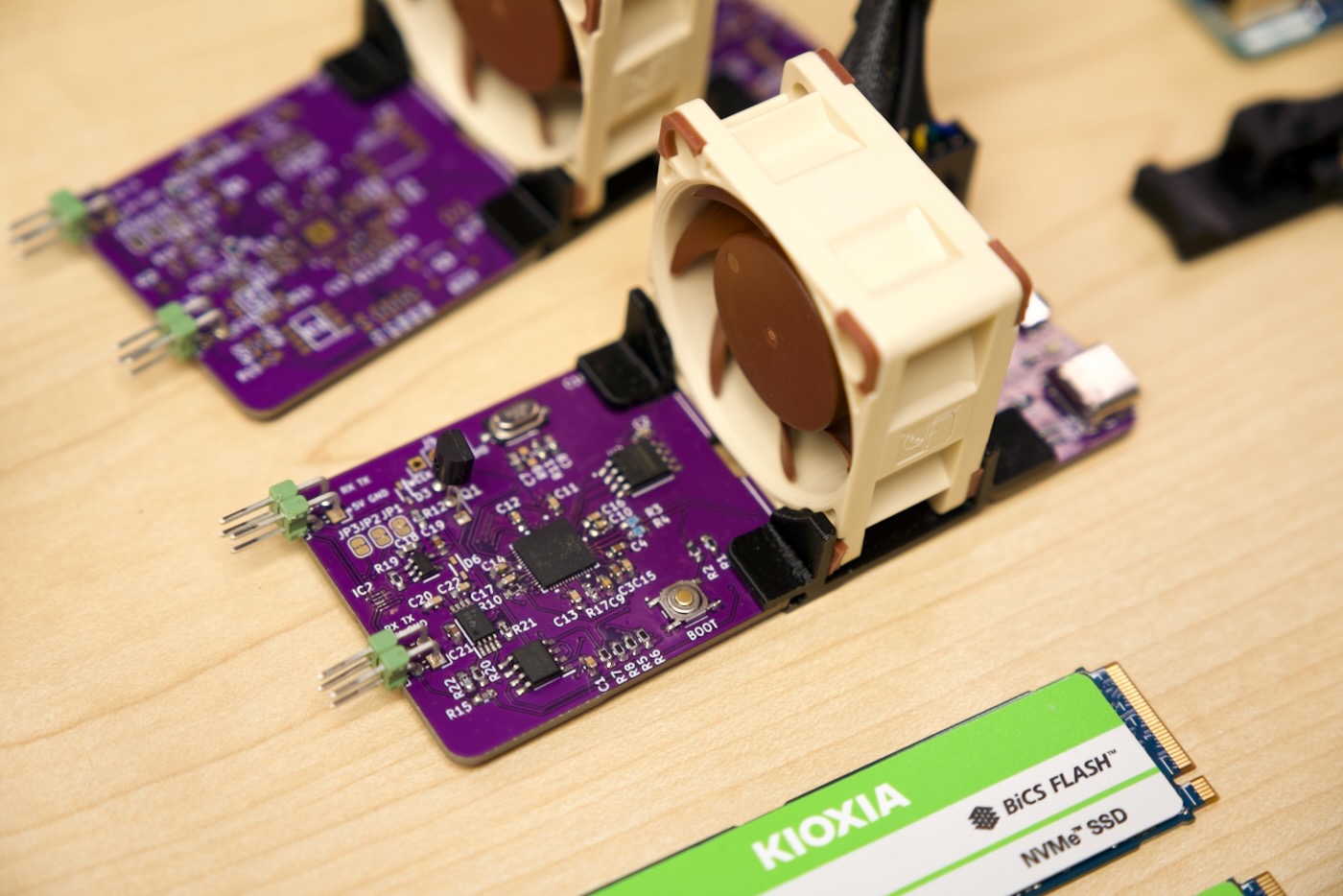 Compute Blade fan controller overengineered edition with RP2040 and Neopixels
