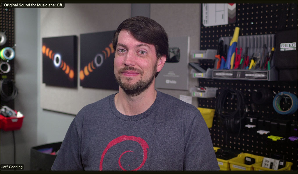 Jeff Geerling Looking at Zoom
