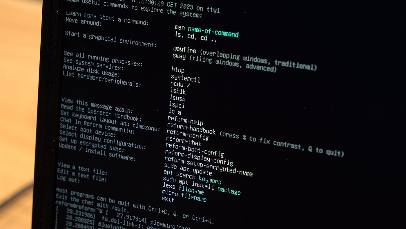 MNT Reform Linux help CLI screen