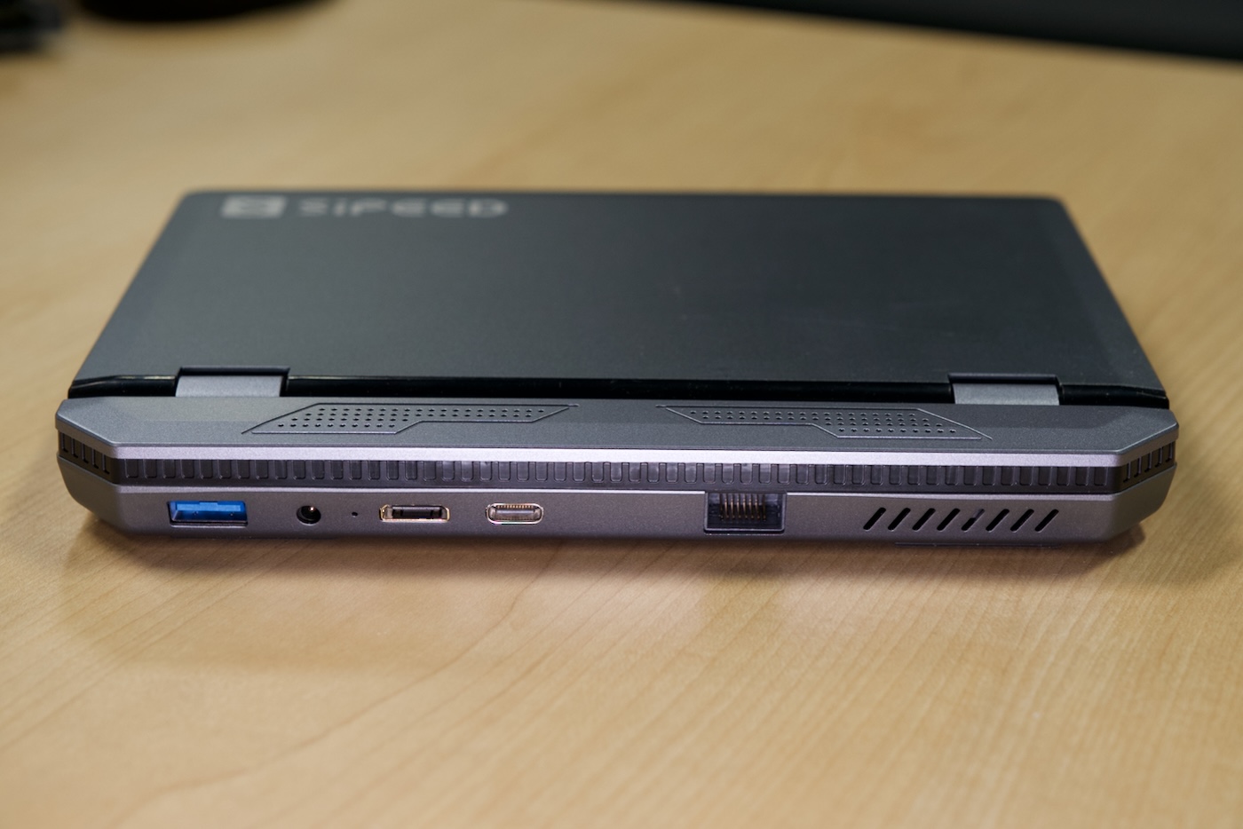 Sipeed Lichee Console 4A - ports on rear