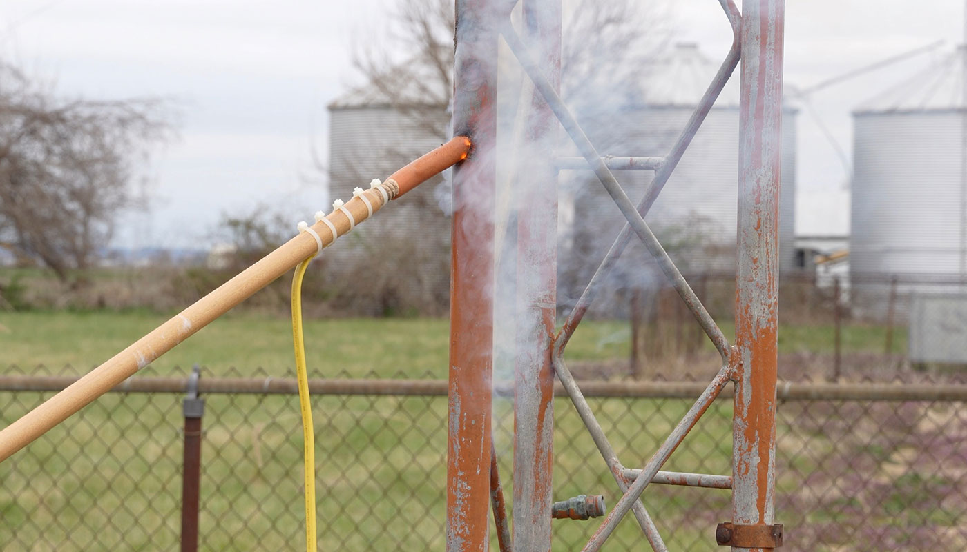 Hot dog tower RF arcing - smoking