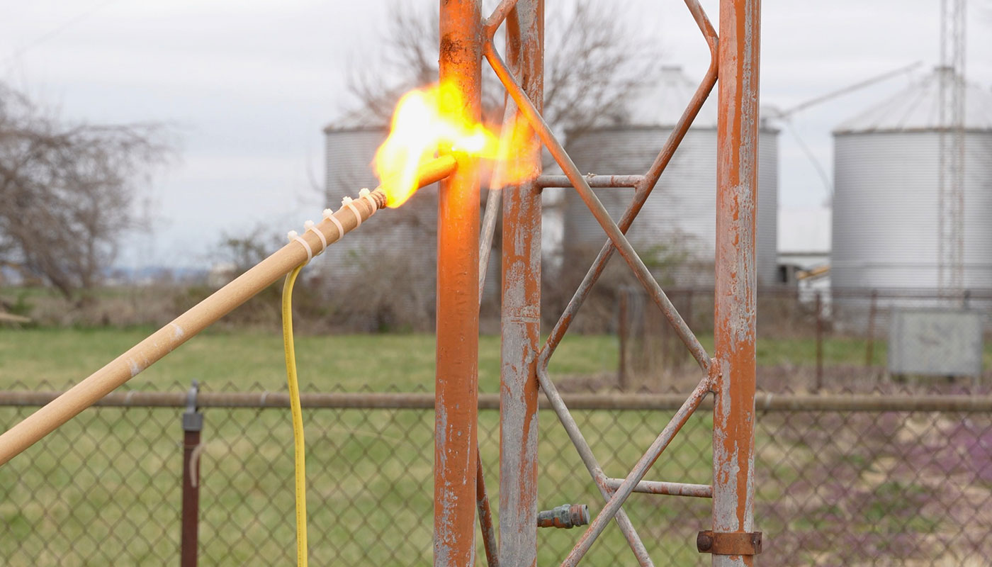 Hot dog tower RF arcing - flame