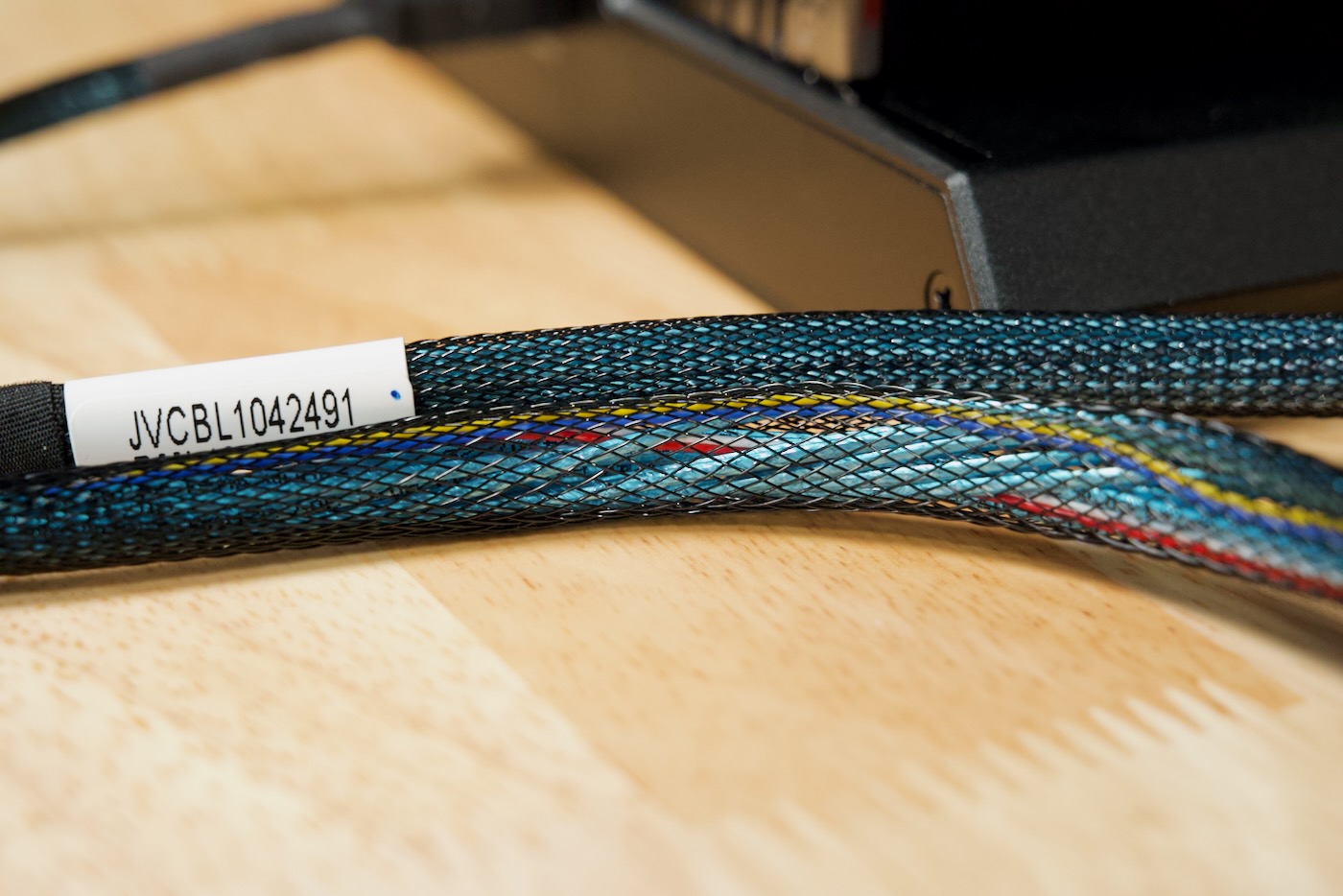OCuLink cable that came with Minisforum DEG1