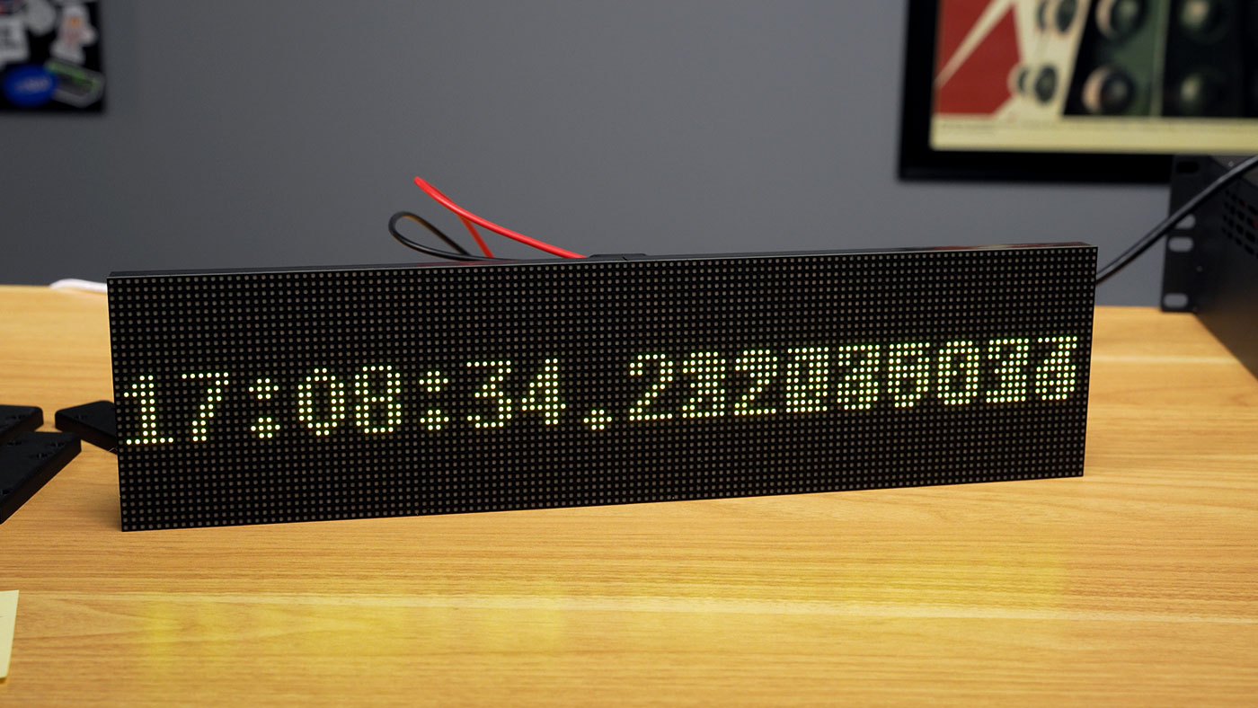PTP Wallclock running on desk