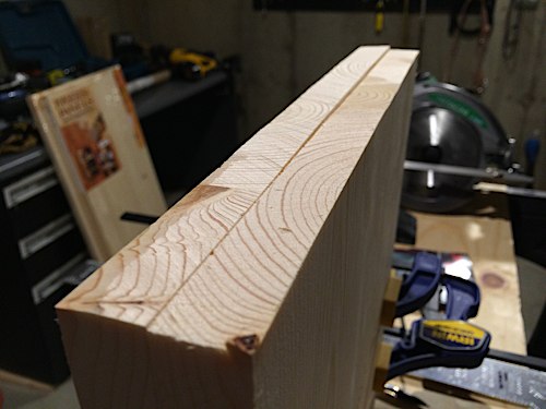 Side cuts of wood