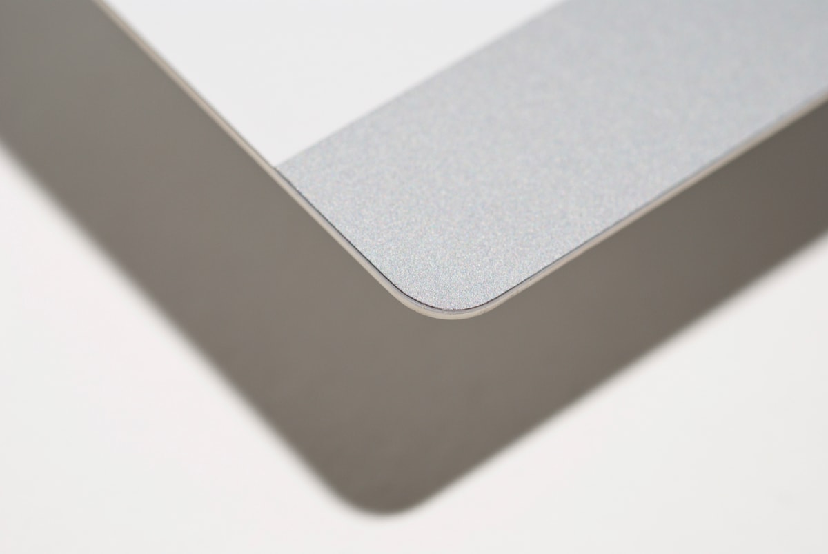 Apple Card - magstripe integrated into titanium
