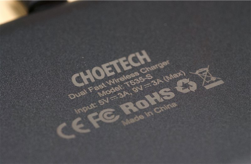 Choetech charger bottom