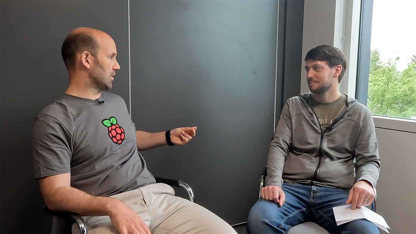 Eben Upton and Jeff Geerling at Raspberry Pi headquarters