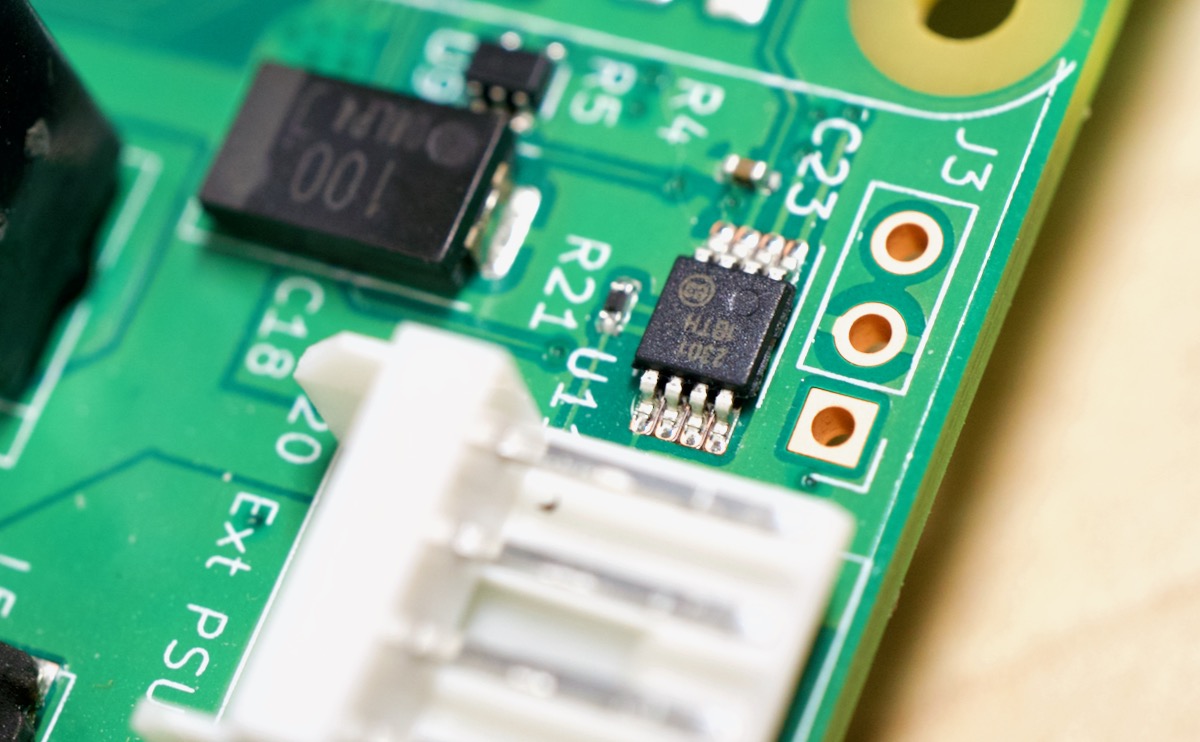 EMC2301 Fan controller on Raspberry Pi CM4 IO Board