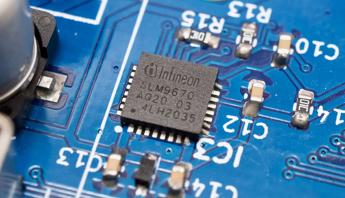 Infineon TPM 2.0 embedded chip