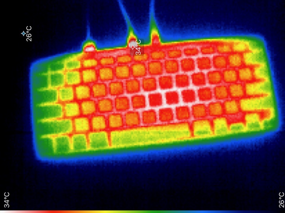 Pi 400 Keyboard stress 2.2 GHz IR thermal camera
