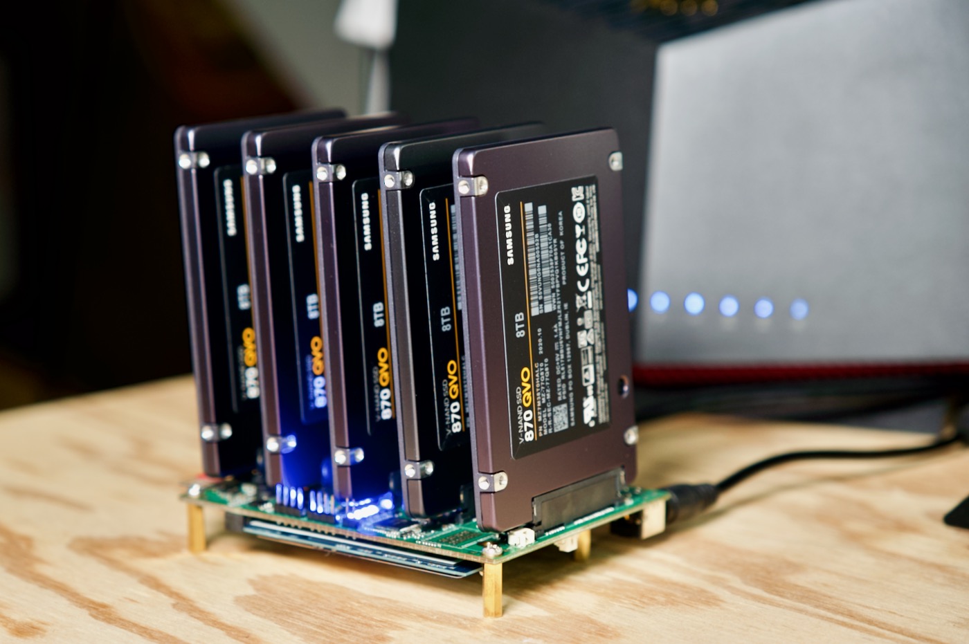 Raspberry Pi CM4 Taco NAS with 48 TB of SSD storage