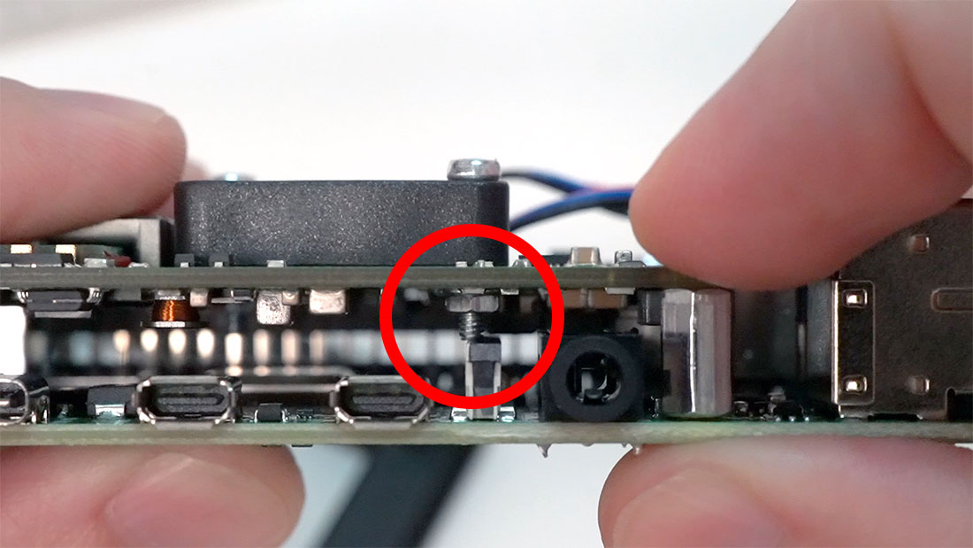 PoE+ HAT screw on fan touching camera connector on Raspberry Pi 4 model B