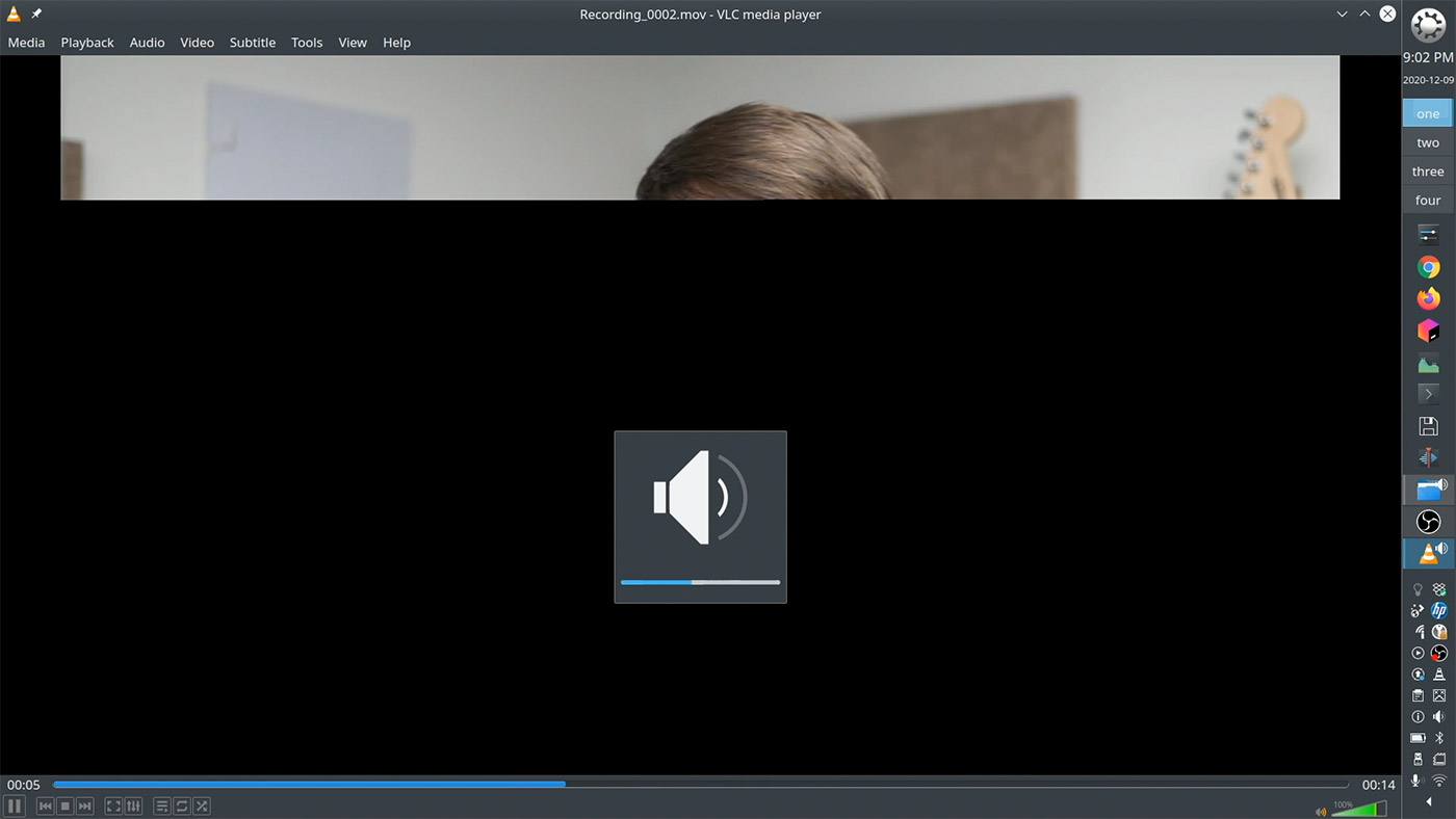 VLC volume change blacked out frame